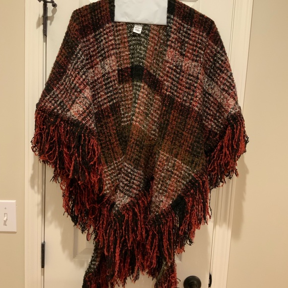 Accessories - Beautiful shawl/wrap; great condition; rich fall colors.